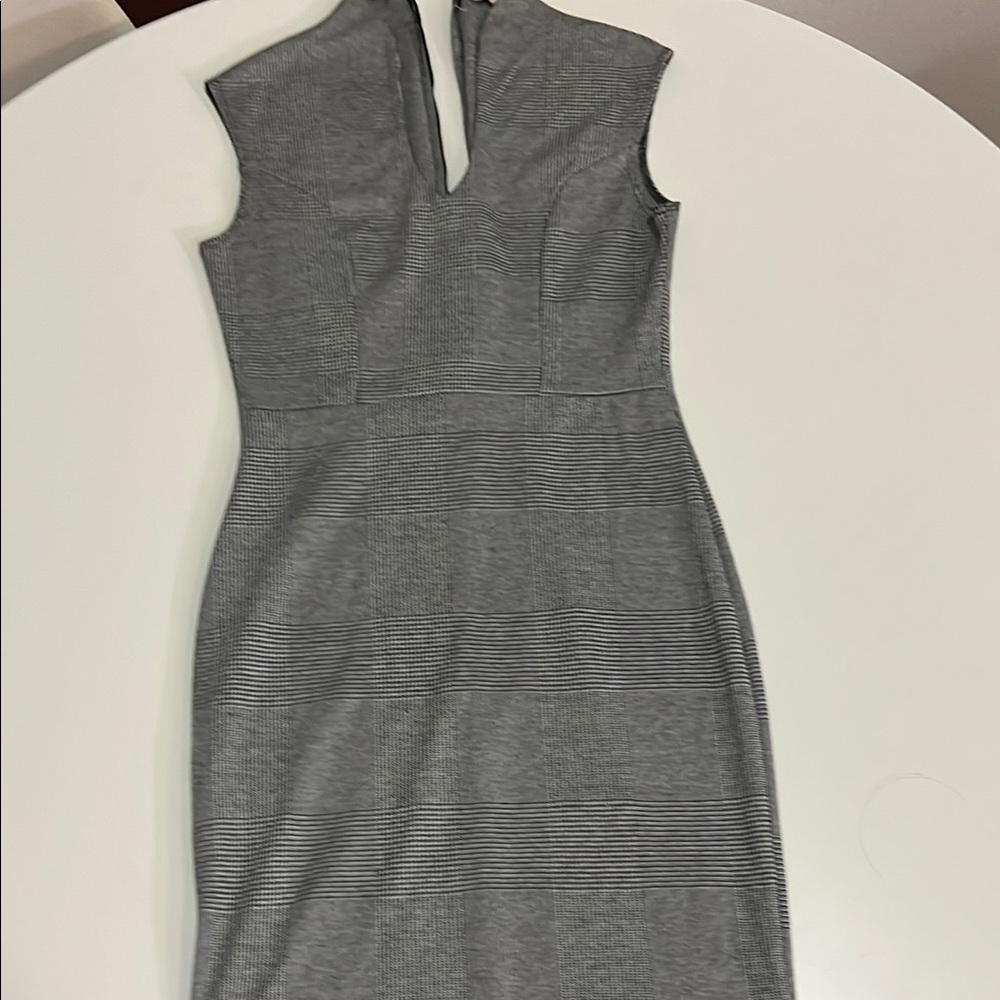 Elegant Gray Sleeveless Dress